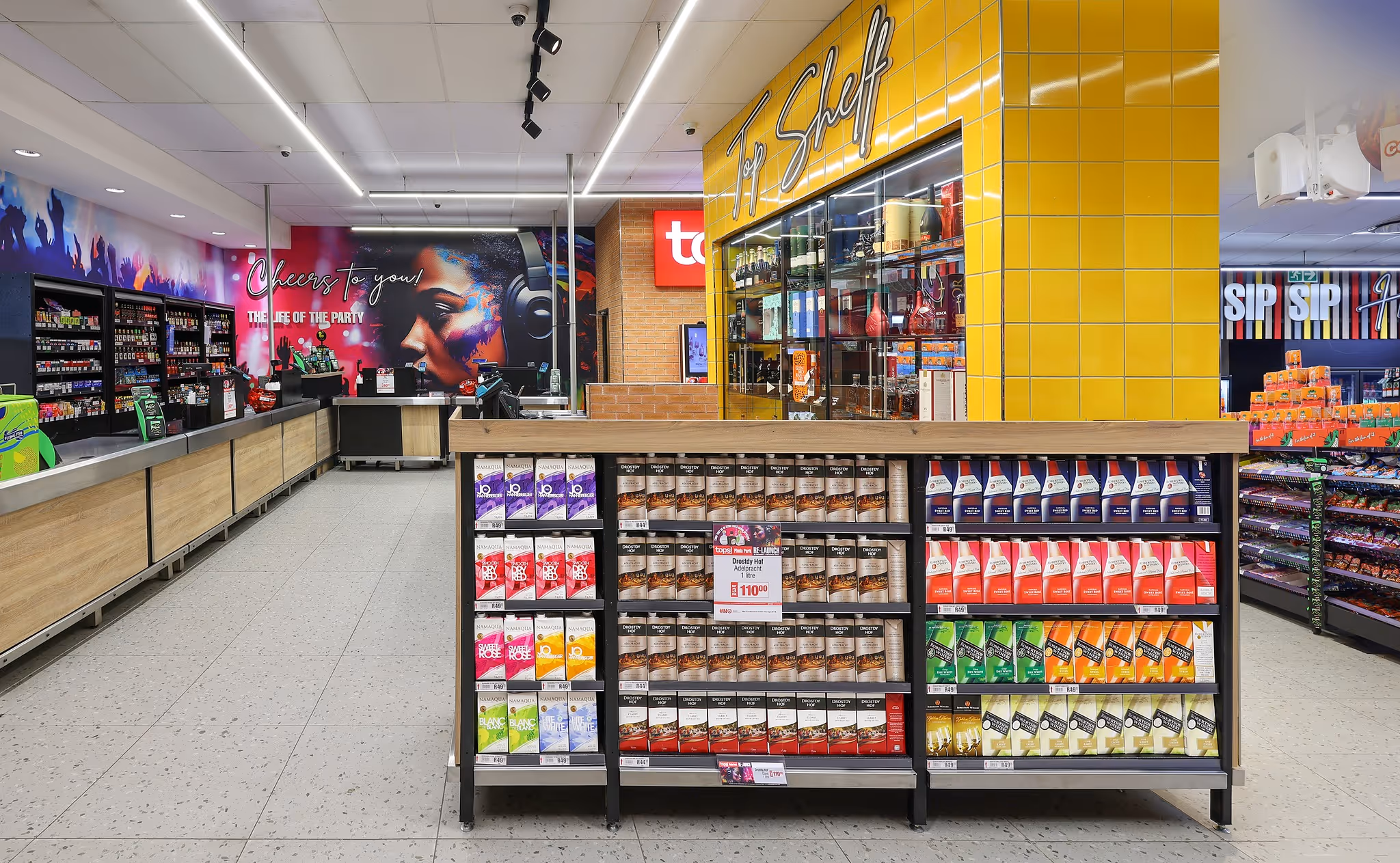 Saxby Tops Black Rock Construction