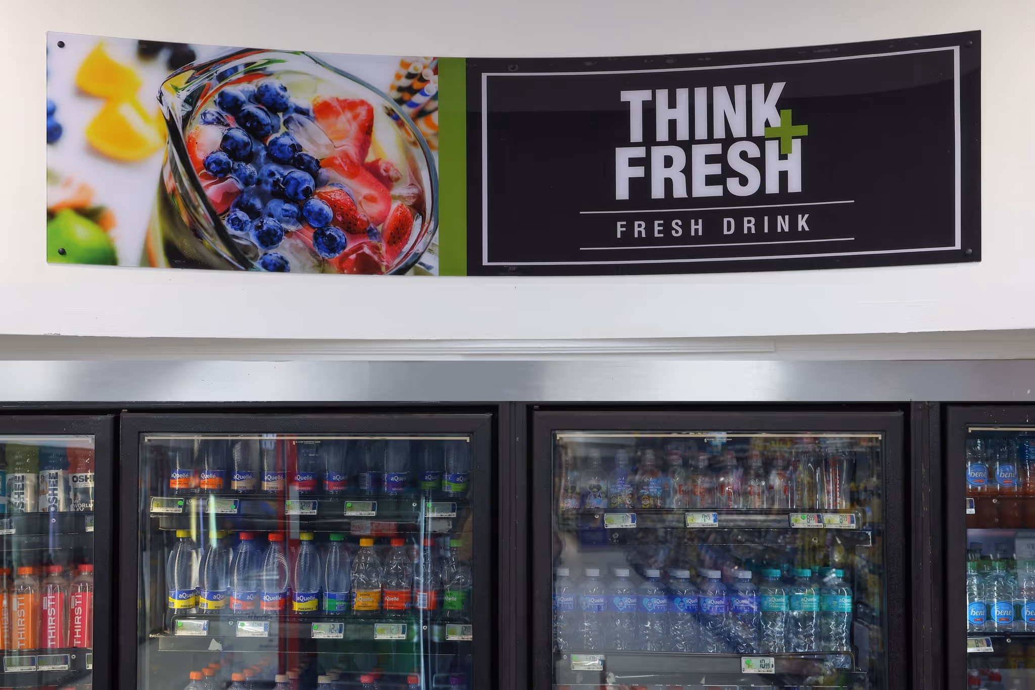 Saxby Tops Black Rock Construction