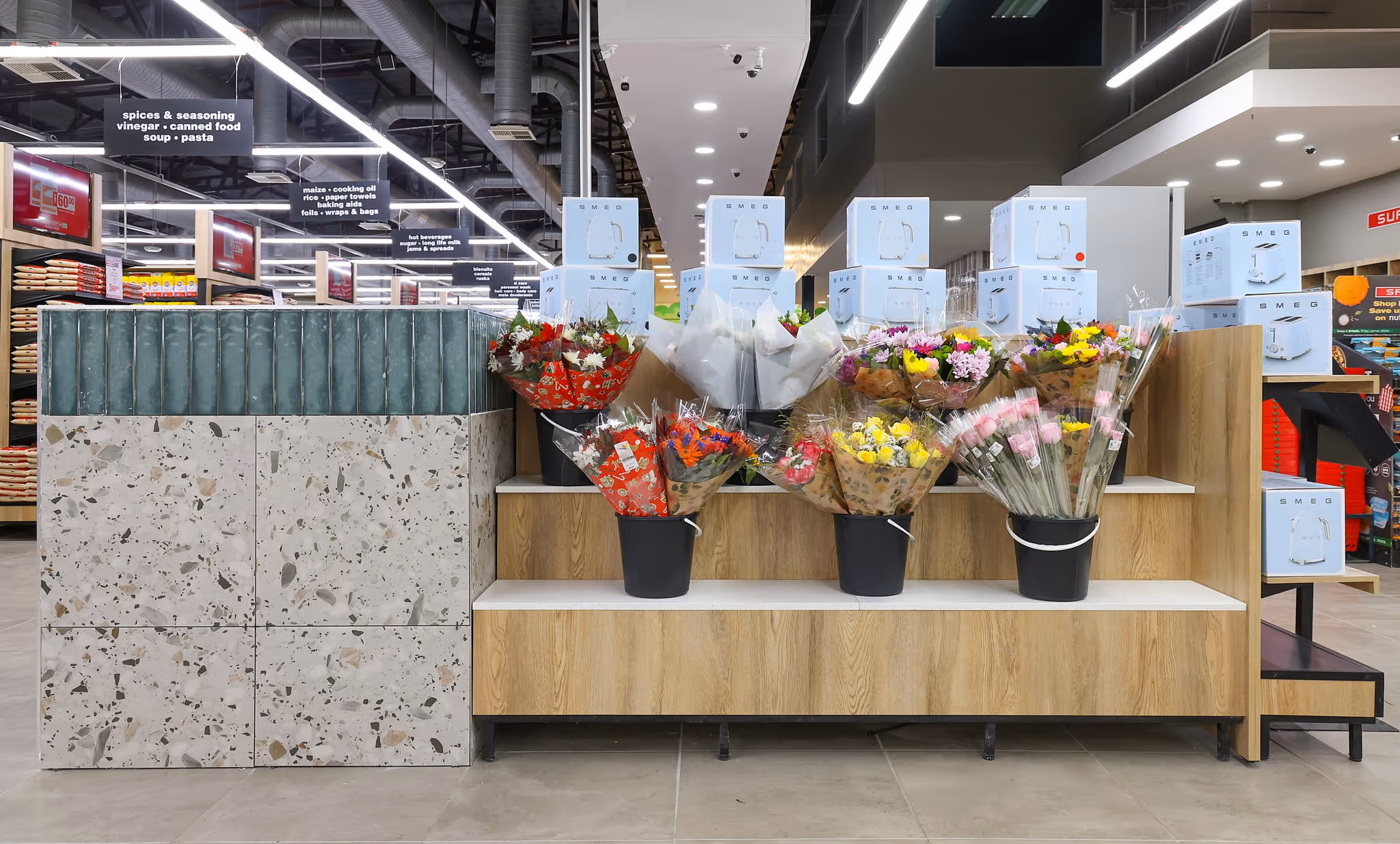 The Reeds Spar Black Rock Construction