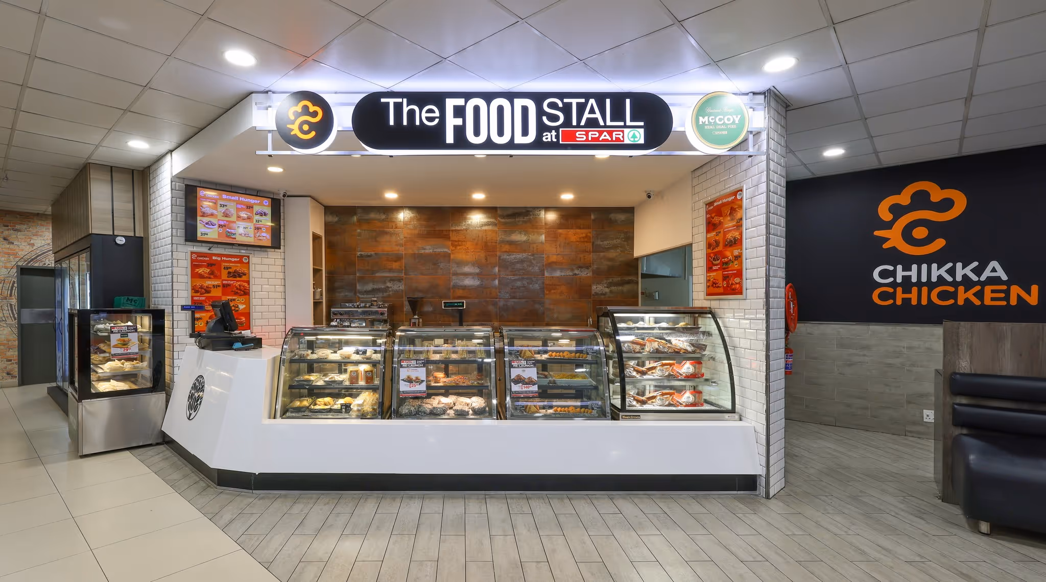 Saxby Tops Black Rock Construction