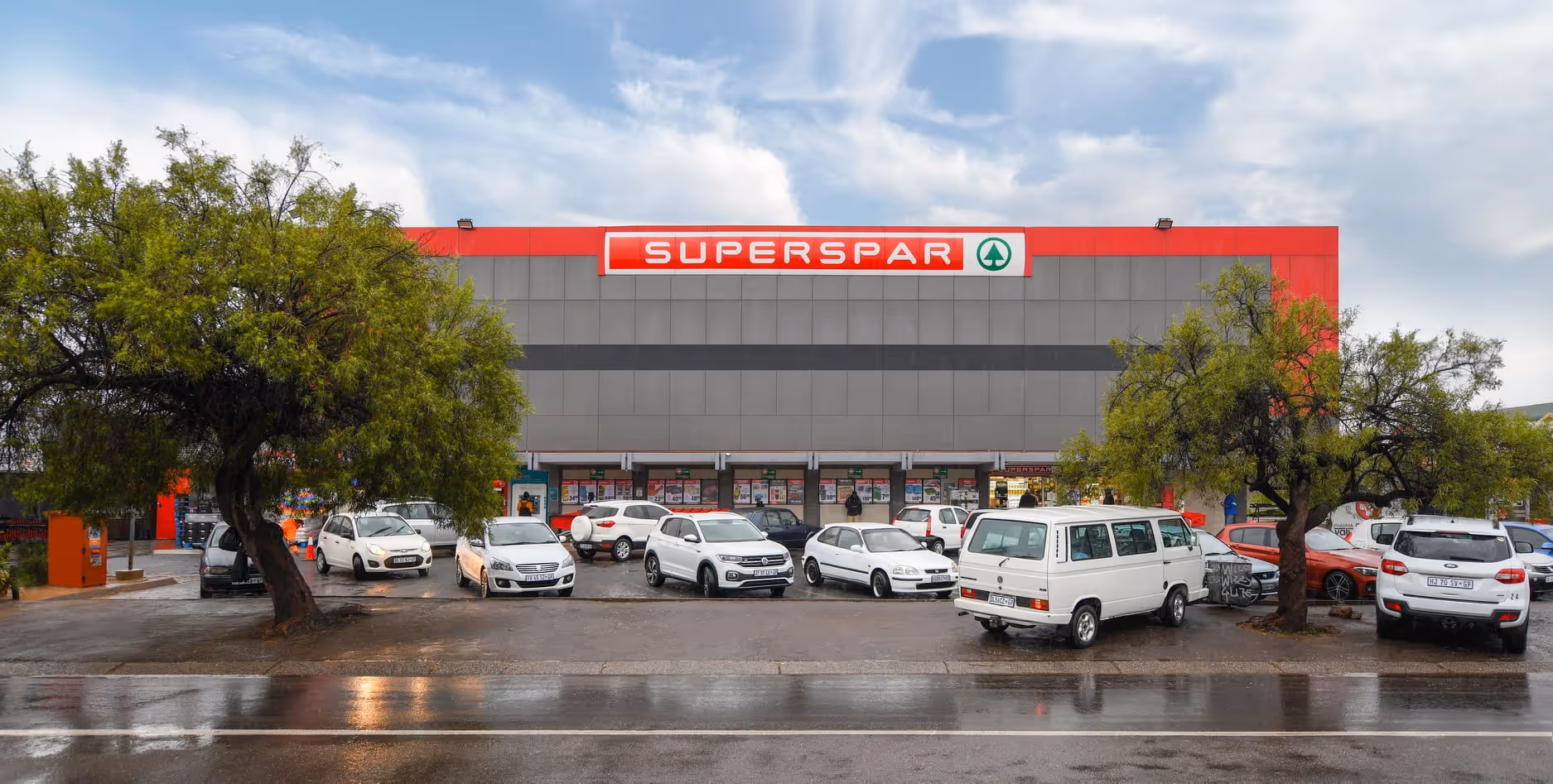 construction inside shop