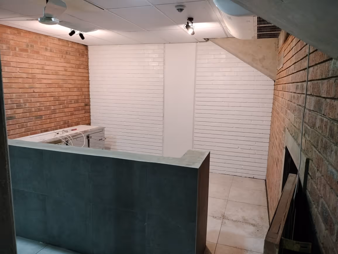 Loftus - Grizzlies & TUT box